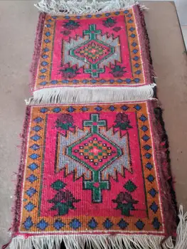 هر طرف فرش صندلی45 سانت در  حدود45سانت مناسب برای صندلی ماشین(قیمت یک جفت)